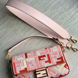 Ziva's Charm handbag – side angle view (19cm*10cm*4cm)