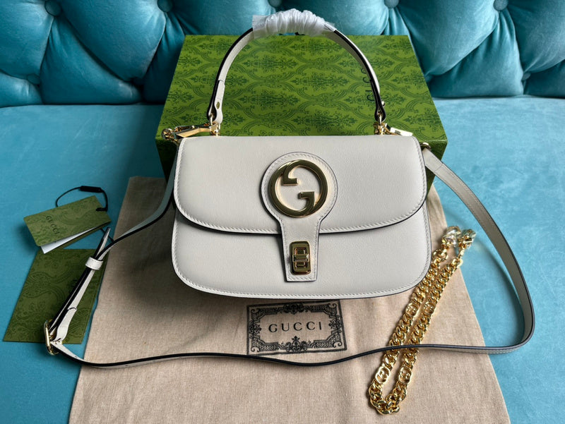 Front view of polished modern women's handbag – women's everyday handbag