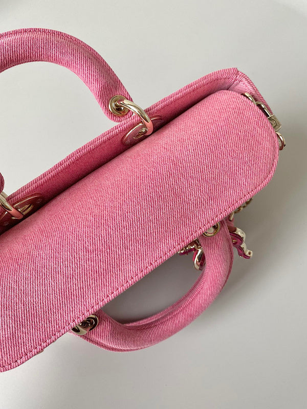 Back view of refined elevated women's handbag – women's designer-style accessory