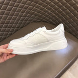 Gucci classic monochrome luxury sneakers view 9 low-top design