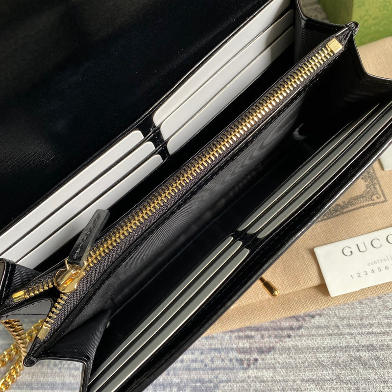 Close-up detail of polished chic women's handbag – women's everyday handbag