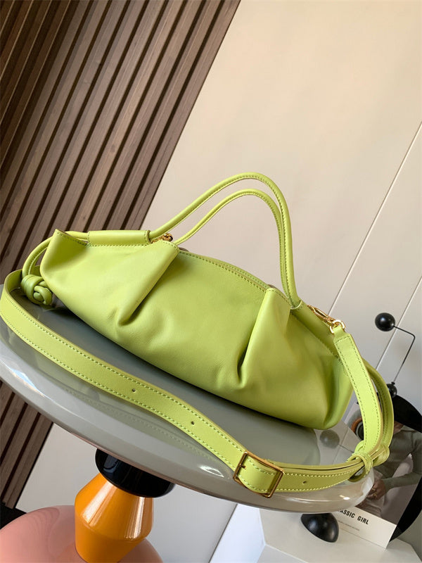 Ziva's Charm handbag – front view (35cm*21cm*11.5cm)