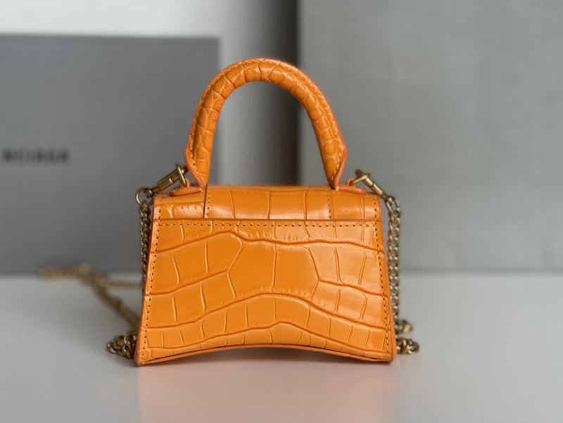 Zivas Charm Signature Style Statement Handbag (Considered Detail & Form) – Styled Look