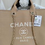 versatile purse view 10