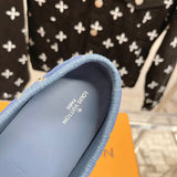 Louis Vuitton shoes Style 390 - back heel detail