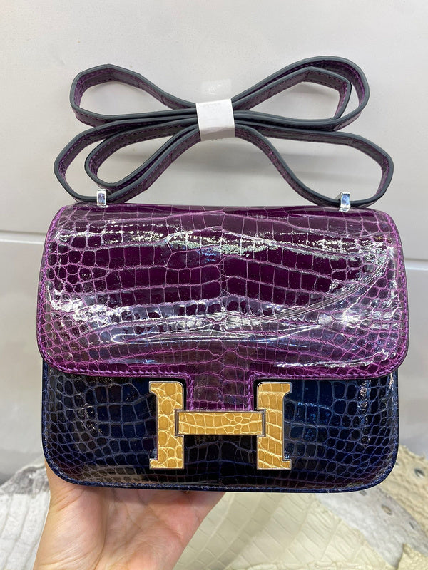 Crisp bag women's premium everyday handbag