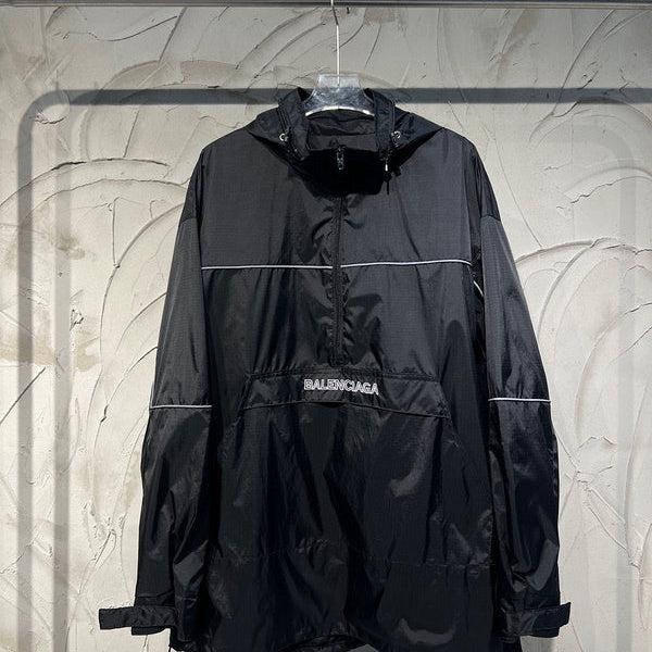 Front view of Balenciaga luxury piece style No.096