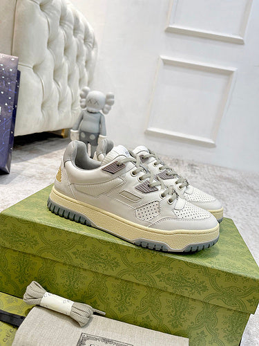 Gucci classic monochrome luxury sneakers view 11 low-top design
