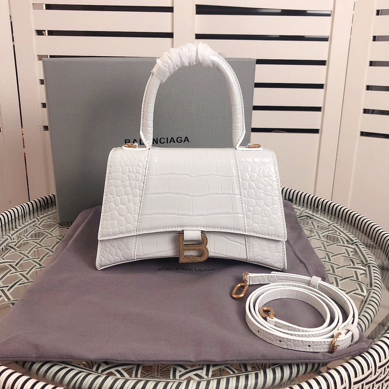 Close-up detail of statement refined women's handbag – women's premium purse