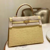  Clean-Lined carryall bag front view 7