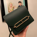  shopper bag interior and compartment view