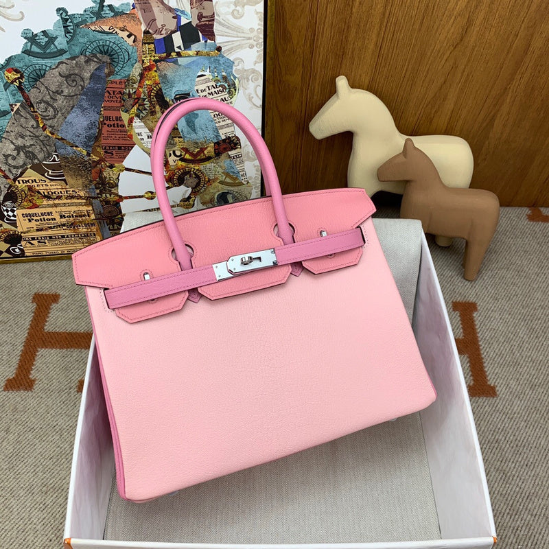 Refined handbag styled for everyday wear