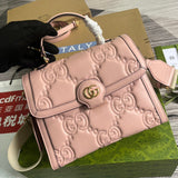 Handle and strap detail of premium statement women's handbag – women's everyday handbag