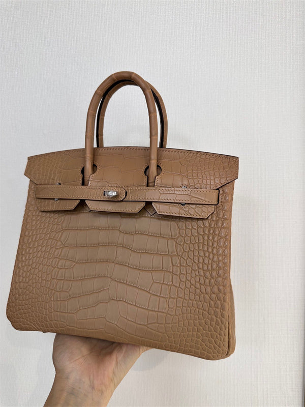  Timeless shopper bag front view 13