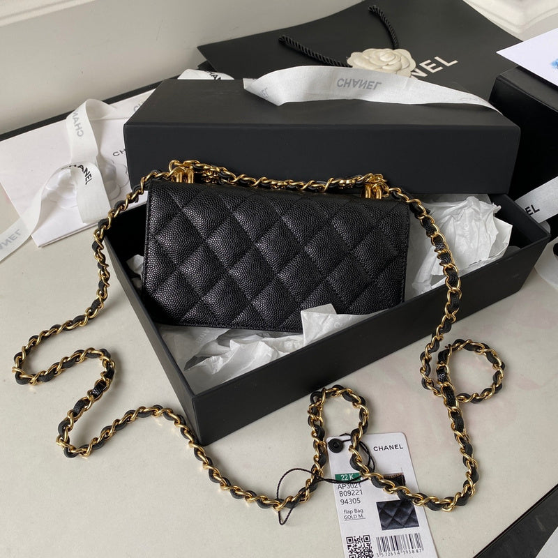  handbag, compact everyday style, image 6