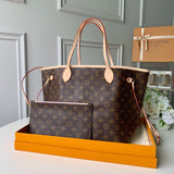 Front view of polished everyday-luxe women's handbag – women's luxury accessory