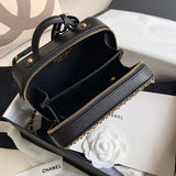  compact purse view 6