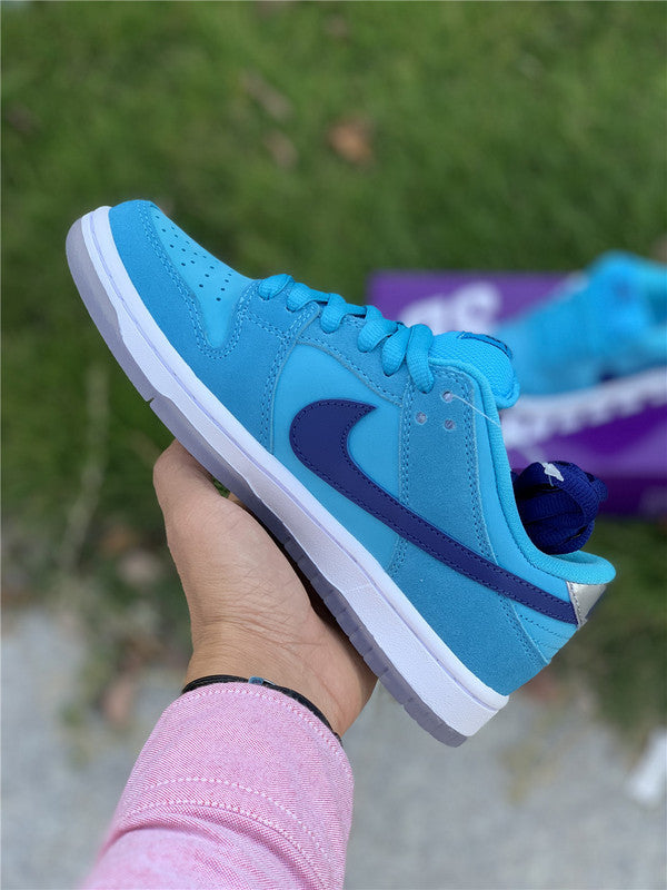 Nike Men's & Women's Luxury Fashion Trainers — Style 198 side view
