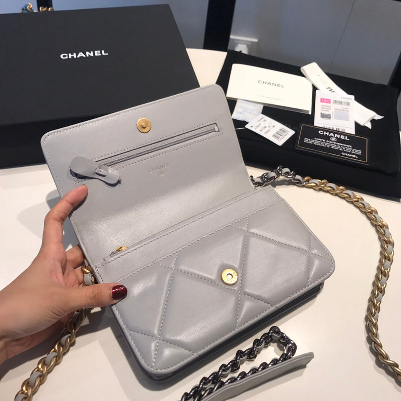 Zivas Charm Timeless Appeal Fashion Handbag (Considered Detail & Form) – Angled View