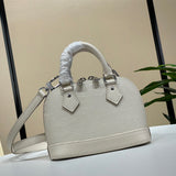  Refined top-handle bag front view