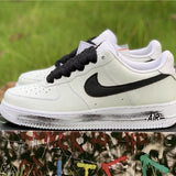 Nike Men's & Women's Luxury Fashion Trainers — Style 066 detail view