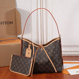  Everyday structured bag carried on shoulder