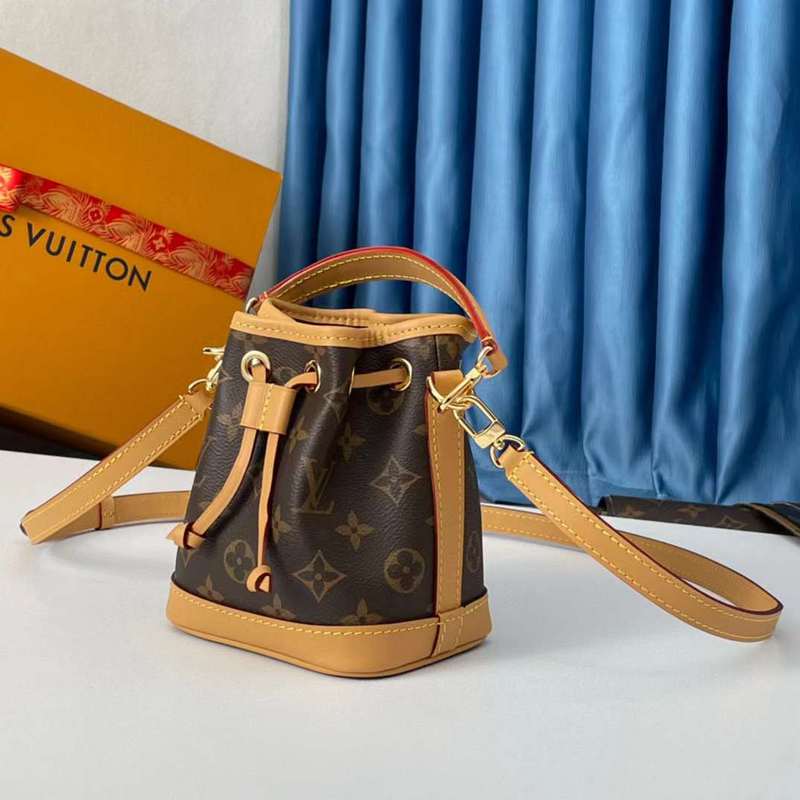Close-up detail of modern everyday-luxe women's handbag – women's premium purse