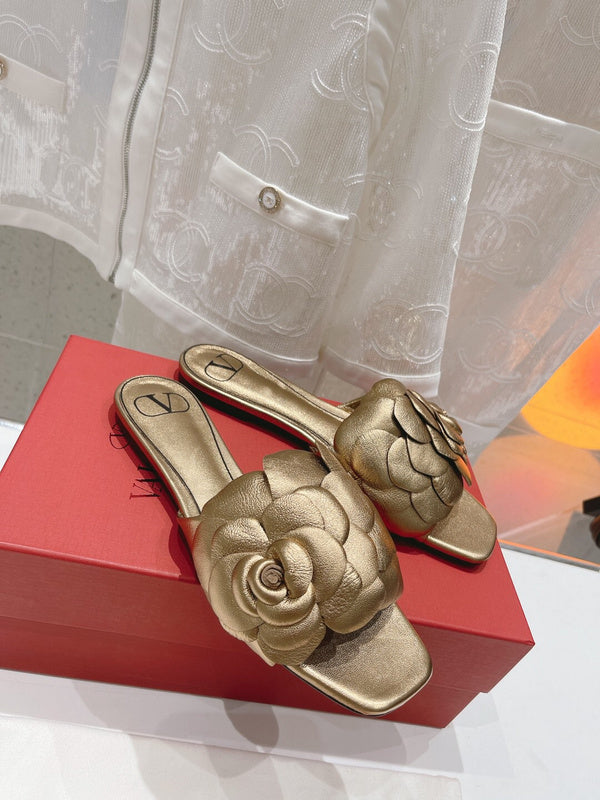 Three-quarter angle view of Valentino Garavani luxury piece style No.241