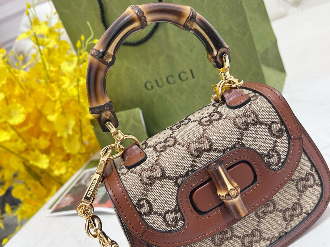 Gucci Bamboo 1947 Crystals Mini Bag detail shot – designer craftsmanship and quality