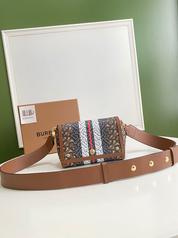 Ziva's Charm handbag – side angle view (one versatile size)