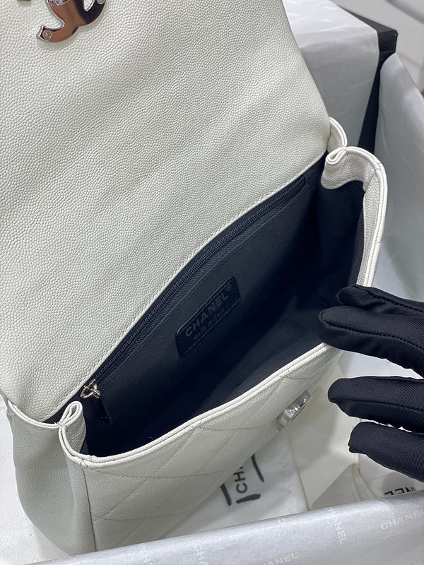  handbag, mid everyday style, image 8