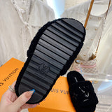 Louis Vuitton shoes Style 330 - back heel detail