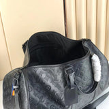 Side profile of statement everyday-luxe women's handbag – women's designer-style accessory