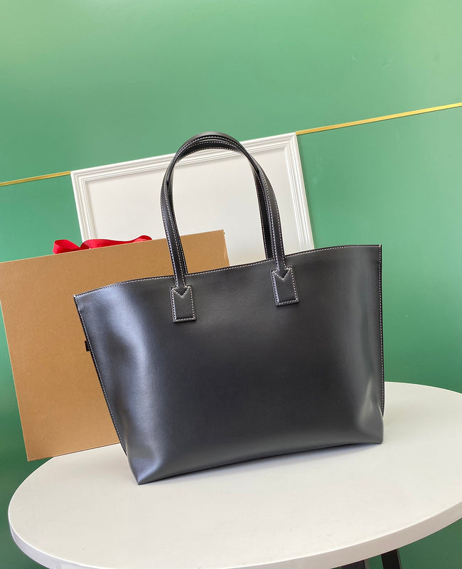 Timeless Faux Leather Handbag - Versatile Everyday Design | Women's Designer-Inspired Purse #1119 - product detail shot (image 10) of designer-inspired handbag