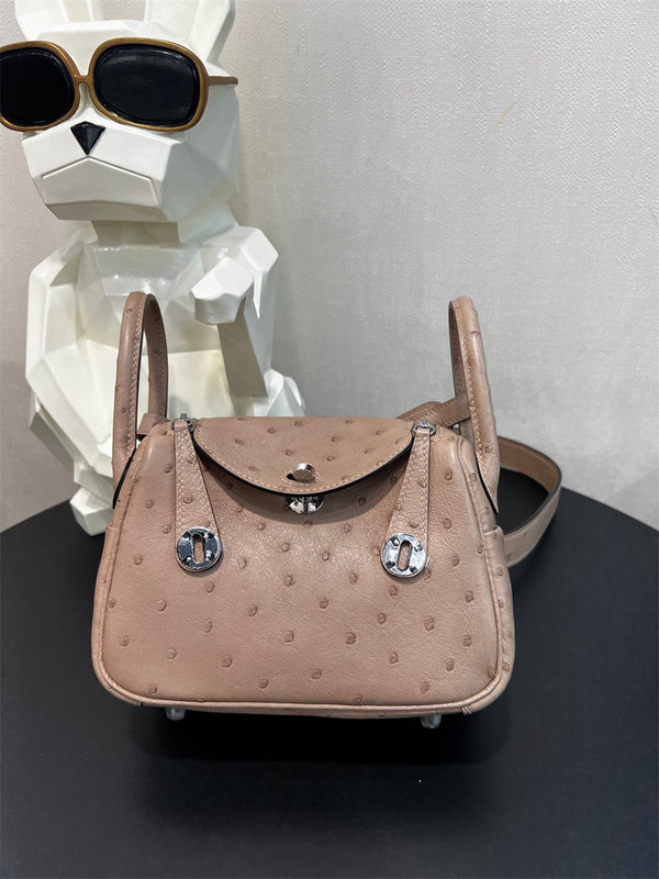  Curated crossbody bag front view 7
