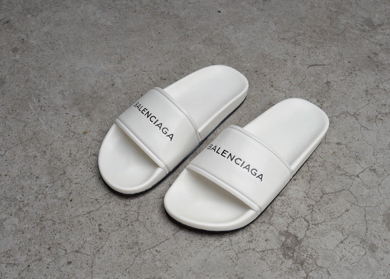 Zivas Charm Effortless Elegance Designer Sandals (Effortless Everyday Style) – Interior View