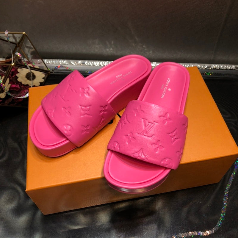 Louis Vuitton Nude Slip-On Sneakers - Toe Detail View