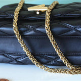  streamlined carryall bag styled with outfit 12