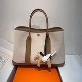  chic structured bag detail view showing craftsmanship
