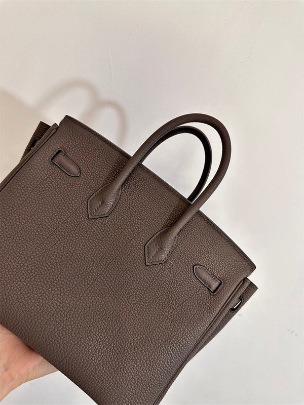  Clean-Lined handbag front view 7