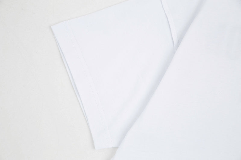 Texture and finish detail of Burberry luxury piece style No.305