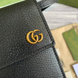 Styled lifestyle shot of statement elevated women's handbag – women's everyday handbag