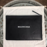 Front view of signature chic women's handbag – women's premium purse
