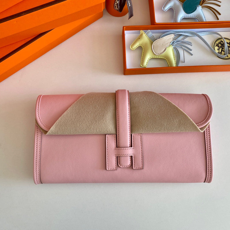 Interior view of classic premium bag
