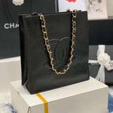 Zivas Charm Versatile Design Designer Handbag (Refined Modern Silhouette) – Detail View