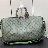 Minimalist crossbody bag front view 7