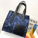 Ziva's Charm handbag – front view (37cm*33.5cm*17cm)