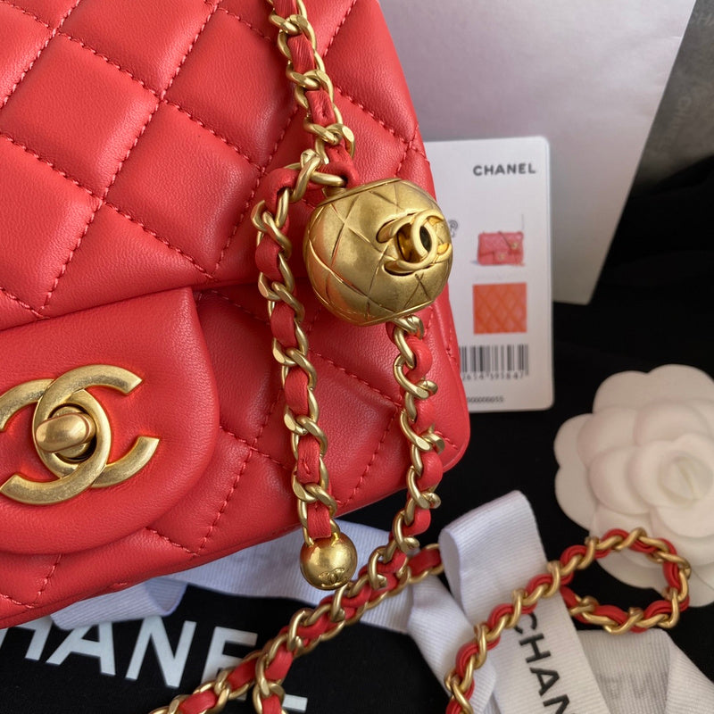 Zivas Charm Classic Sensibility Fashion Handbag (Refined Practical Design) – Interior View