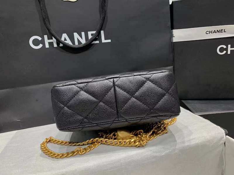Zivas Charm Modern Minimalist Look Luxury Handbag (Elevated Accessory Essential) – Back View
