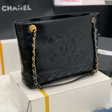 Zivas Charm Chic Craftsmanship Luxury Handbag (Structured Everyday Essential) – Detail View